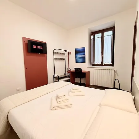Arco Dei Pittori 2 Apartment LʼAquila