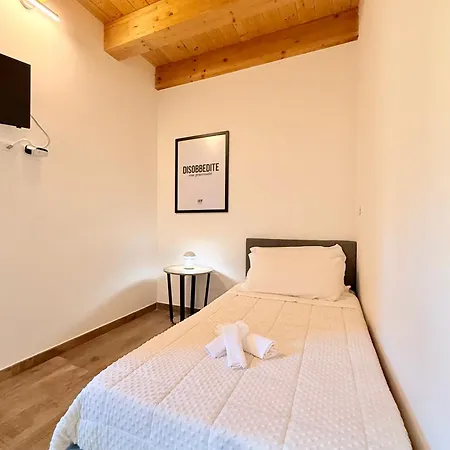 Apartment Arco Dei Pittori 2